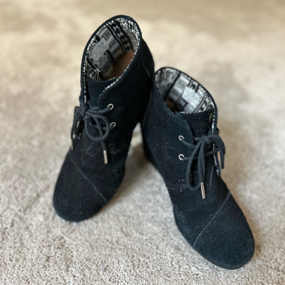 TOMS Wedge Ankle Bootie